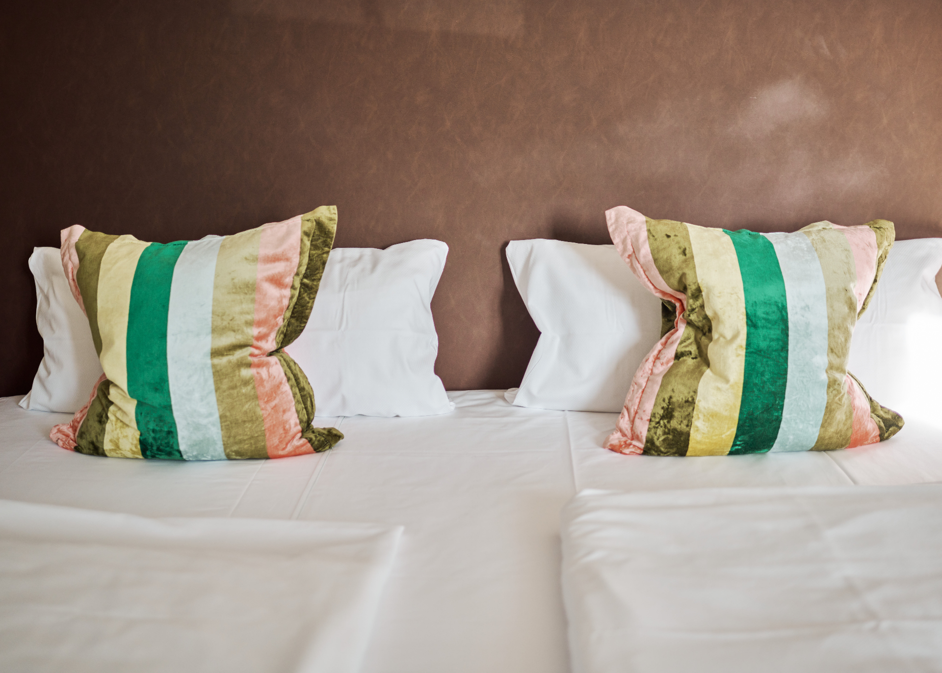 Hotellrum och vistelse på Möckelsnäs Herrgård vid sjön Möckeln